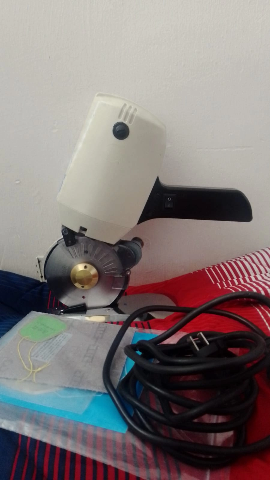 Cortadora de tela de 4 pulgadas